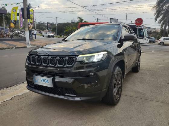 JEEP COMPASS 1.3 T270 TURBO FLEX LONGITUDE AT6 JEEP COMPASS 1.3 T270 TURBO FLEX LONGITUDE AT6